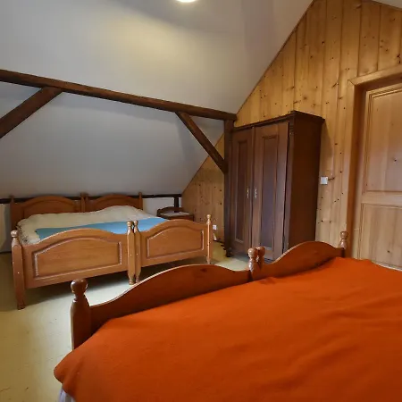 With Garden In Quiet Mountain Village Apartment Zlata Olesnice (Jablonec nad Nisou)