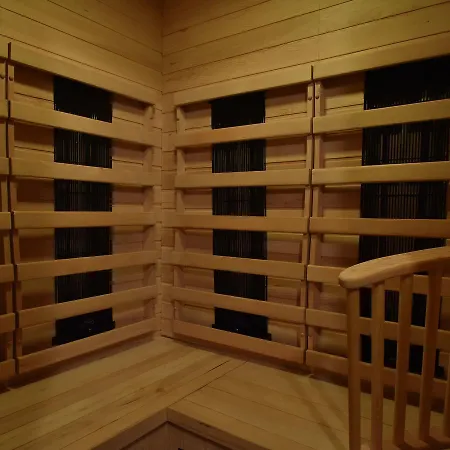 With Garden In Quiet Mountain Village Apartment